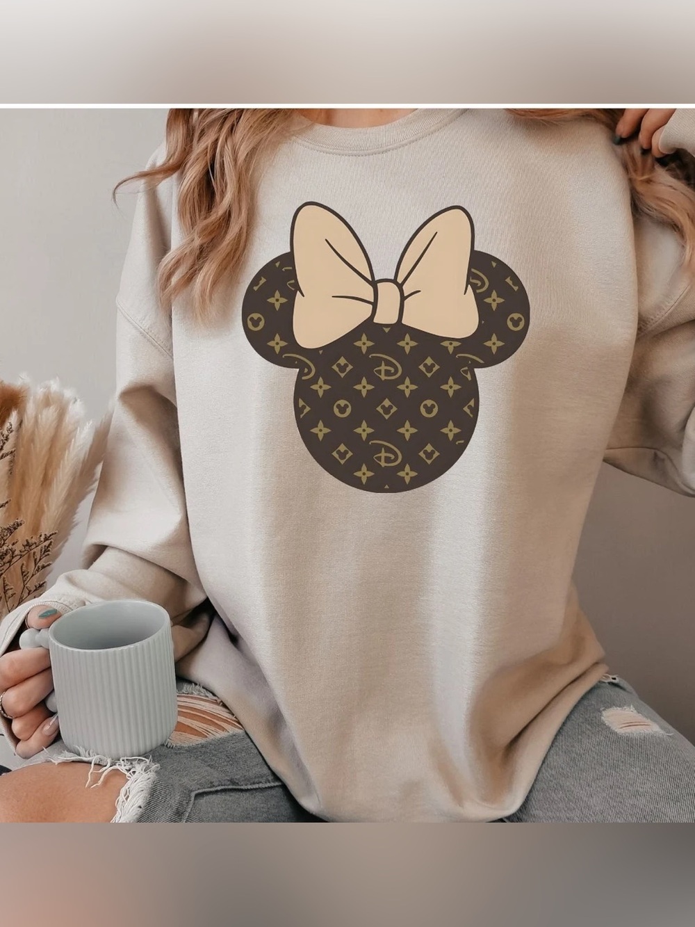 Minnie Mouse Monogram Sweatshirt SZ L
